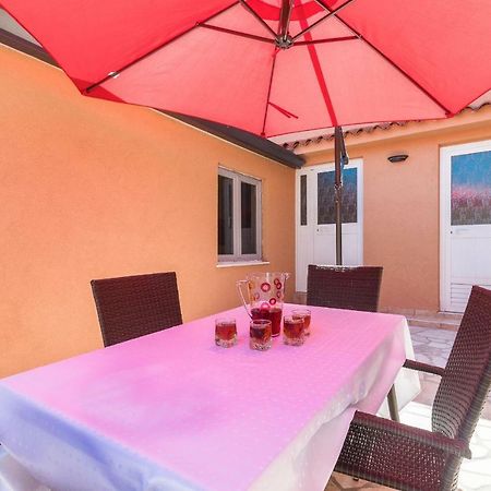 Apartment Taja Ližnjan Dış mekan fotoğraf