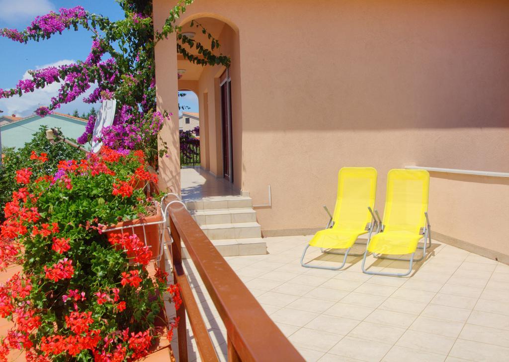 Apartment Taja Ližnjan Oda fotoğraf