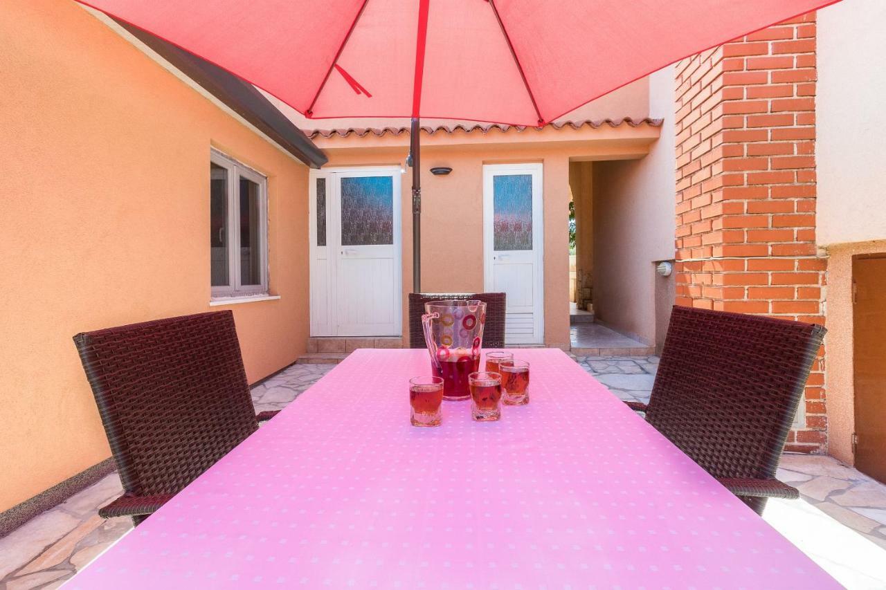 Apartment Taja Ližnjan Dış mekan fotoğraf