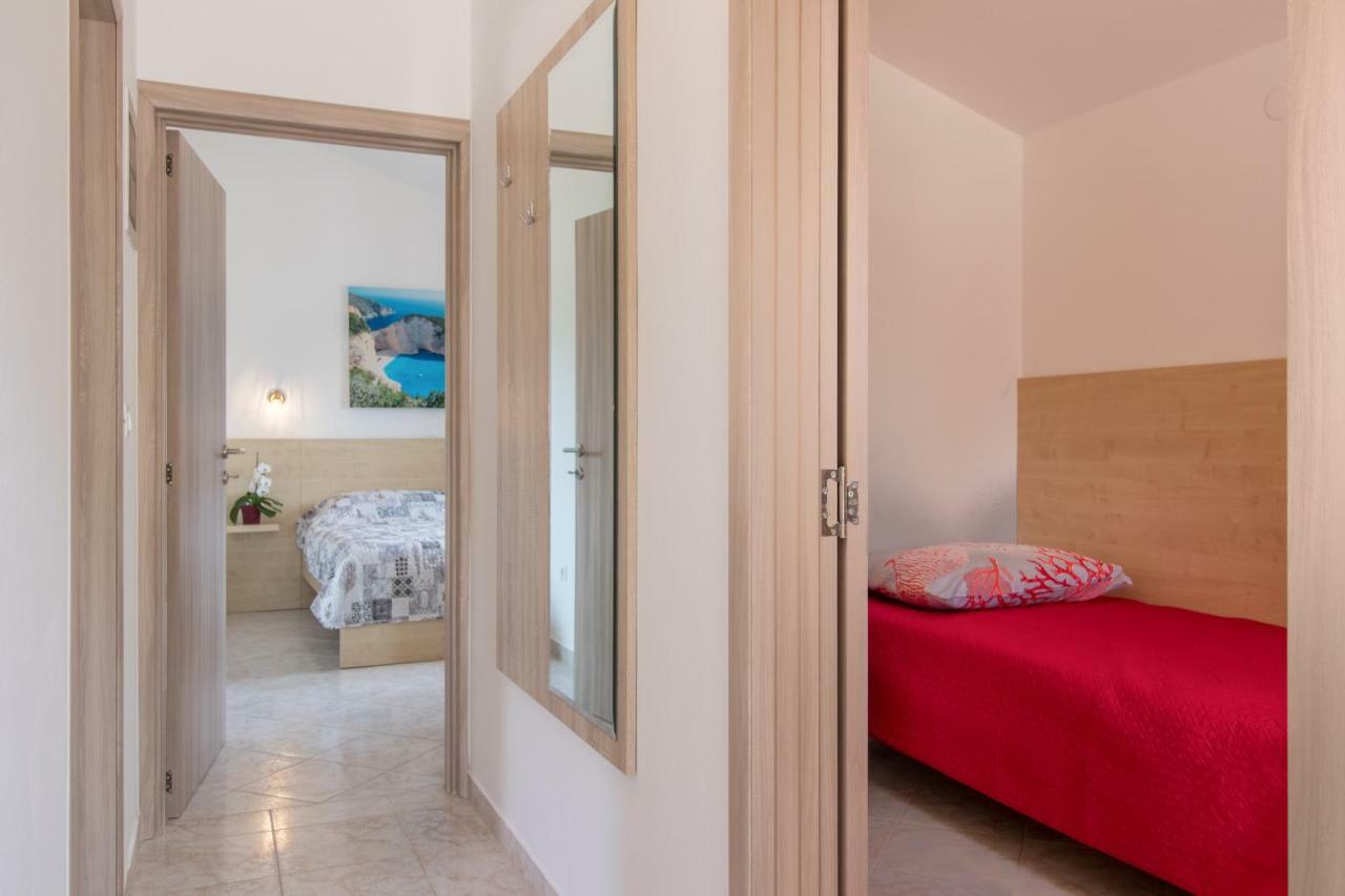 Apartment Taja Ližnjan Dış mekan fotoğraf