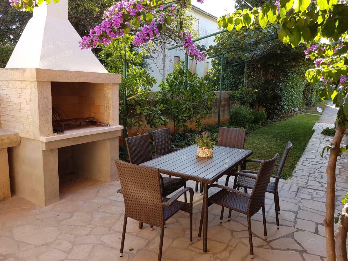 Apartment Taja Ližnjan Dış mekan fotoğraf